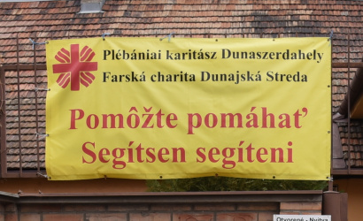 Centrum farskej charity pri obmedzenom otváracom čase opäť pomáha odkázaným