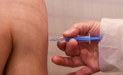Minister zdravotníctva nevidí v odškodňovaní po očkovaní problém