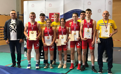 Osem dunajskostredských medailí kadetov na slovenských majstrovstvách vo voľnom a gréckorímskom zápasení