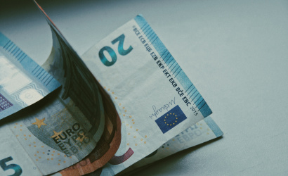 Poplatok za návrh na vklad do katastra nehnuteľností sa má zvýšiť zo 66 eur na 92 eur