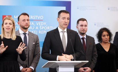 Minister školstva T. Drucker a minister vnútra M. Šutaj Eštok predstavili opatrenia na zvýšenie bezpečnosti v školách