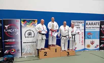 Vedúci Karate klubu IPPON sa domov vrátil so zlatou medailou