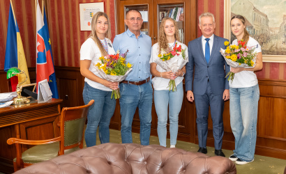 Primátor Zoltán Hájos zagratuloval majsterkám Európy