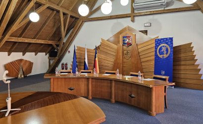 Živé vysielanie: Dnes popoludní opäť zasadá Mestské zastupiteľstvo