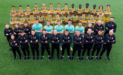 Stiahnite si oficiálne tímové foto jari 2026!