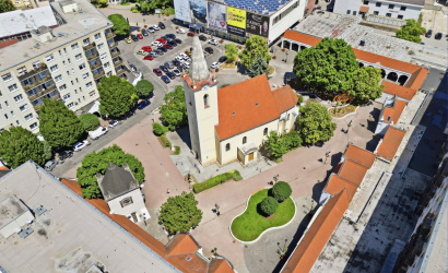 Vámbéryho námestie prešlo obnovou