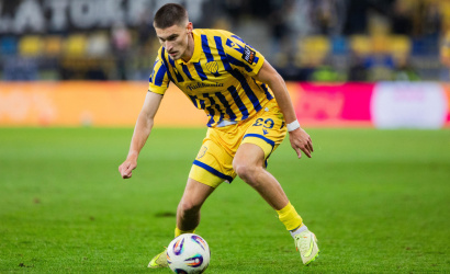 Gagua vynechá úvod jari