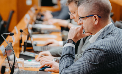 Mladí v Trnavskej župe dostanú v kraji silnejší hlas aj podporu. Župní poslanci schválili novú koncepciu práce s mládežou