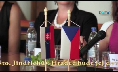 Embedded thumbnail for Dunajská Streda a Jindřichův Hradec podpísali zmluvu o partnerstve