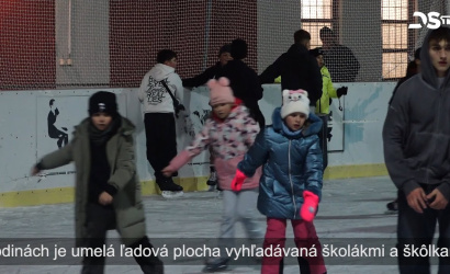 Embedded thumbnail for Chladné počasie je priaznivé pre korčuliarov a prevádzkovateľa ľadovej plochy