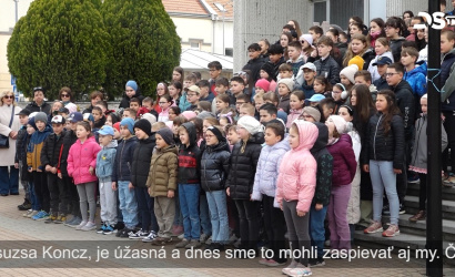 Embedded thumbnail for Potulný básnik, poetická poľovačka a spoločné recitovanie