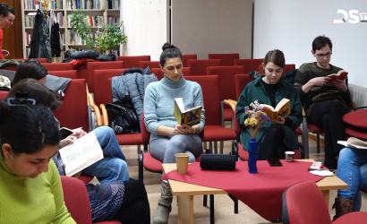 Embedded thumbnail for Cieľom iniciatívy na podporu čítania je byť spolu