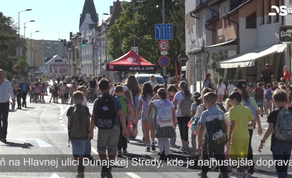 Embedded thumbnail for Najrušnejšia časť Hlavnej ulice niekoľko hodín slúžila chodcom