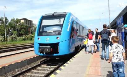 Embedded thumbnail for Jediný vlak na svete na vodíkový pohon bol predstavený aj v Dunajskej Strede