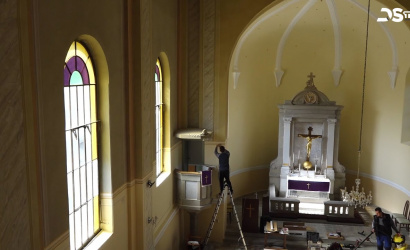 Embedded thumbnail for Obnova evanjelického kostola pokračovala modernizáciou interiéru