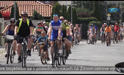 Embedded thumbnail for Účastníci dňa bicyklov vyskúšali aj nový cyklopruh v meste