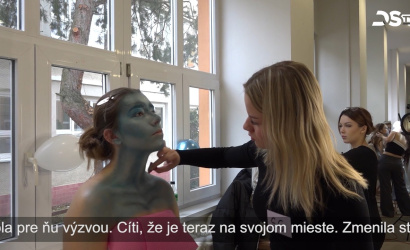 Embedded thumbnail for Ľadové kúzlo na tradičnej súťaži v líčení a kaderníctve strednej odbornej školy