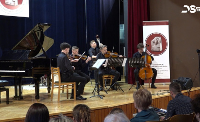 Embedded thumbnail for V závere série podujatí odohrali koncert učitelia a študenti hudobnej školy