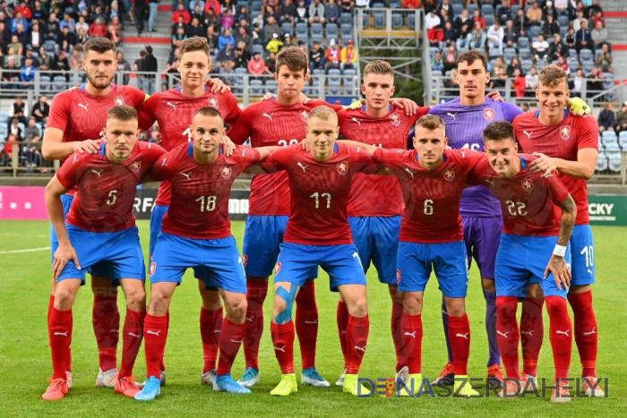 Naši reprezentanti v septembri: Skvelý štart Jedličku, prekvapenie v Paname