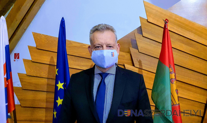 Primátor Hájos Zoltán (Foto Nagy Attila) Testovanie na Covid-19 v Dunajskej Strede