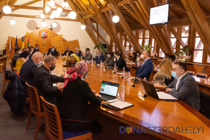 Foto: Rózsár Vince Zmení sa systém parkovania – nová športová hala vyrastie vedľa starej – oživia park voľného času