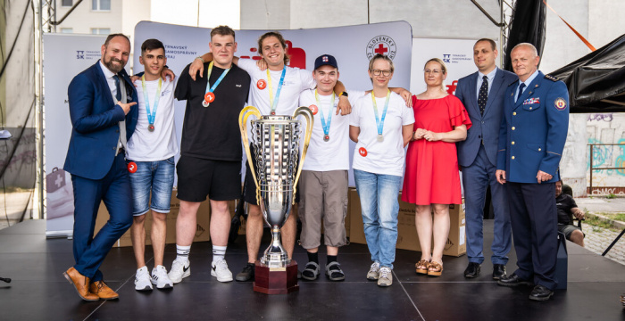 V druhom ročníku súťaže Mladý záchranár trnavskej župy zvíťazil tím z Arcibiskupského gymnázia v Trnave