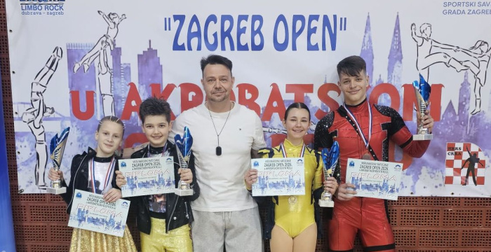 Dve súťaže - dve krajiny - 4 medaile