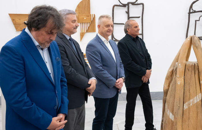 Prelínanie moderného ducha a starodávnych koreňov – Lipcseyho životné dielo v Žitnoostrovskom múzeu