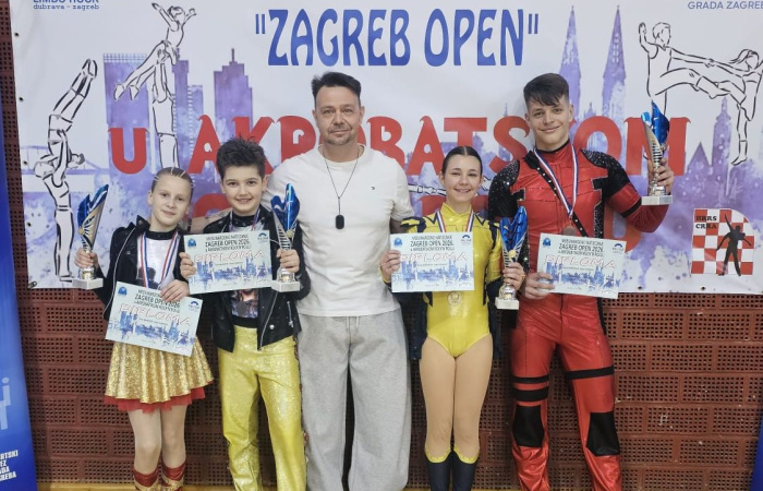 Dve súťaže - dve krajiny - 4 medaile