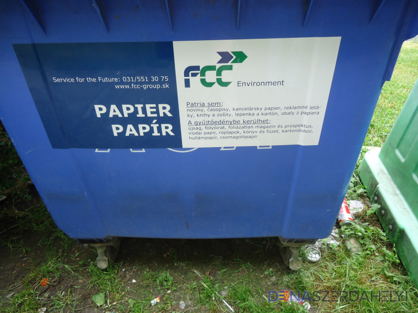 Zber separovaného papierového odpadu priamo od rodinných domov