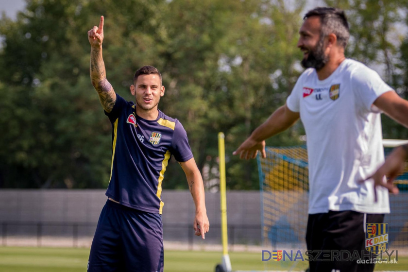 Kristián Koštrna: Verím v debut