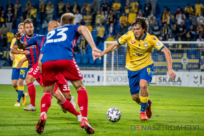 zdroj: dac1904.sk DAC-Senica na Orange Sport aj s maďarským komentárom