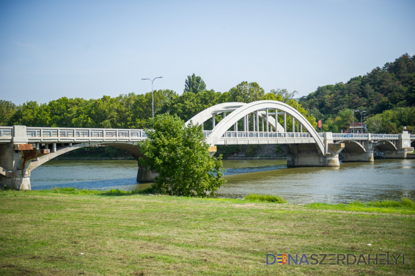 Župa pokračuje v modernizácii Krajinského mosta v Piešťanoch