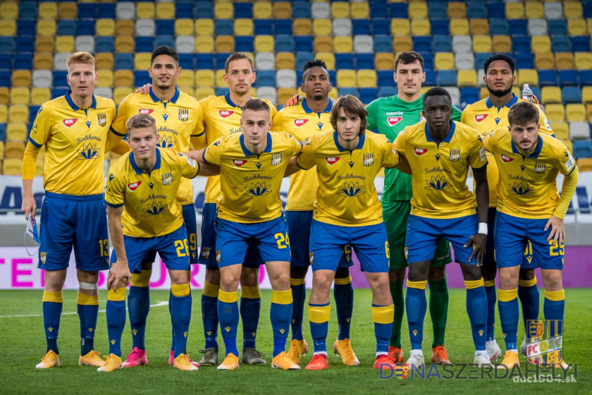 zdroj: dac1904.sk Žlto-modrá dominancia