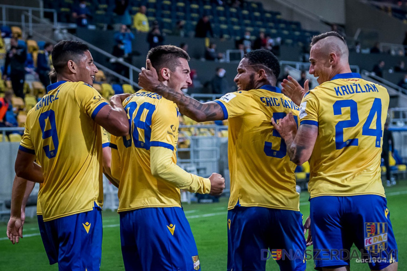 DAC - Jablonec 5:3 (3:3, 1:1) po predĺžení