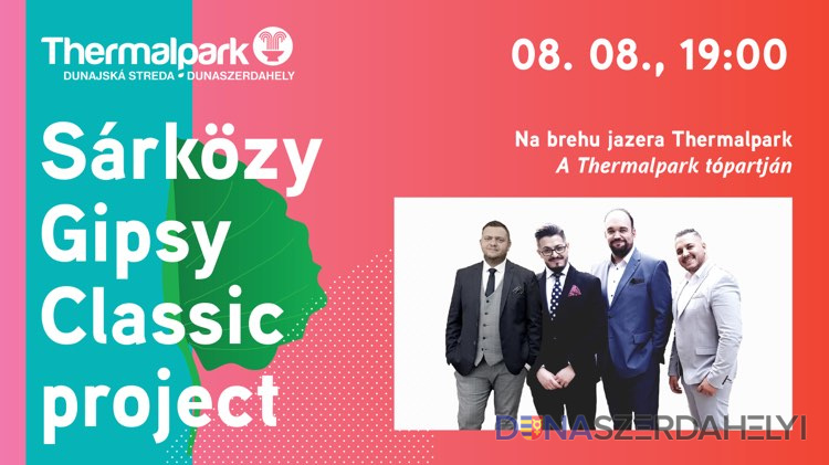 Letný večerný koncert na brehu jazera