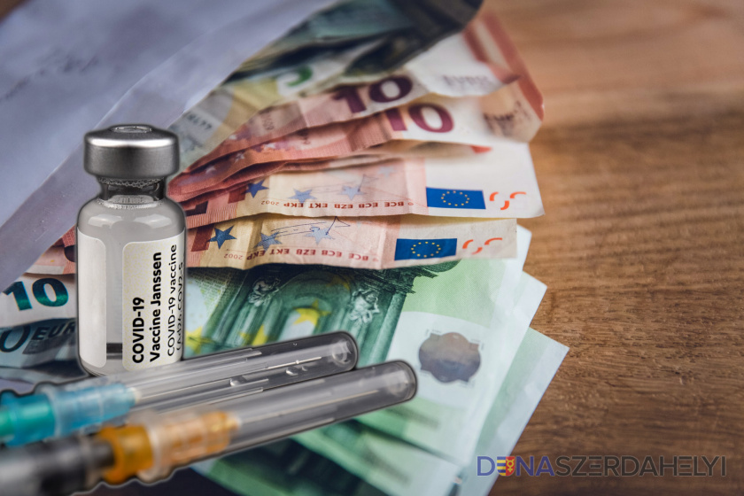 Seniori dostanú za očkovanie 300 eur v hotovosti, poukazy nebudú