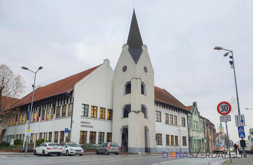 Oznámenie o zmene stránkových hodín na konci roka