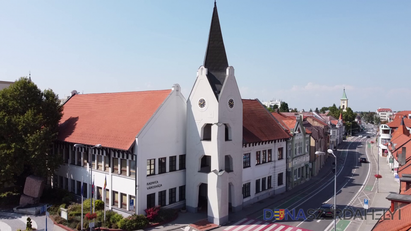 Fotó: Biró Márton Társulás Videón a dunaszerdahelyi városháza története
