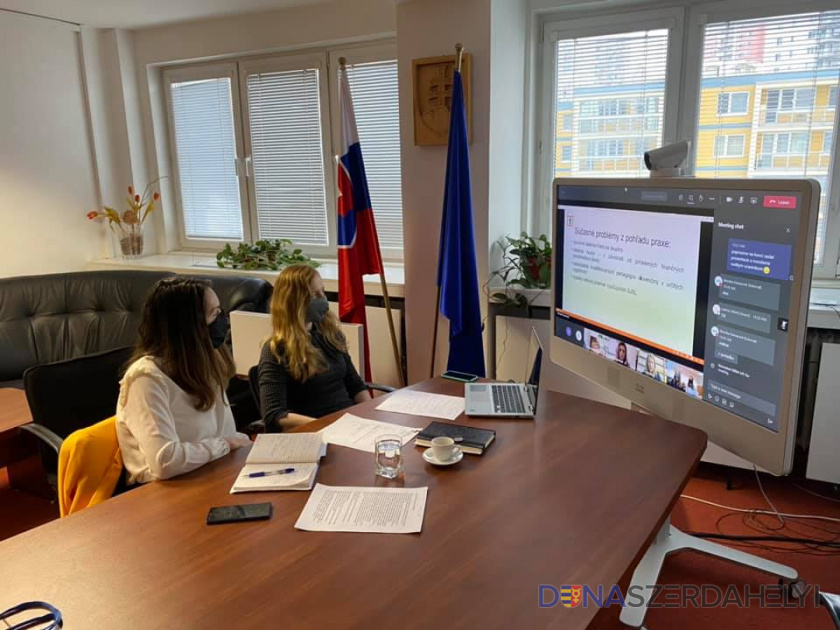 Ministerstvo školstva zlepšuje kvalitu maďarských škôl na Slovensku
