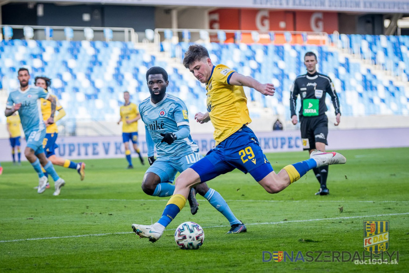 Reportáž: Slovan- DAC 3:1 (2:1)