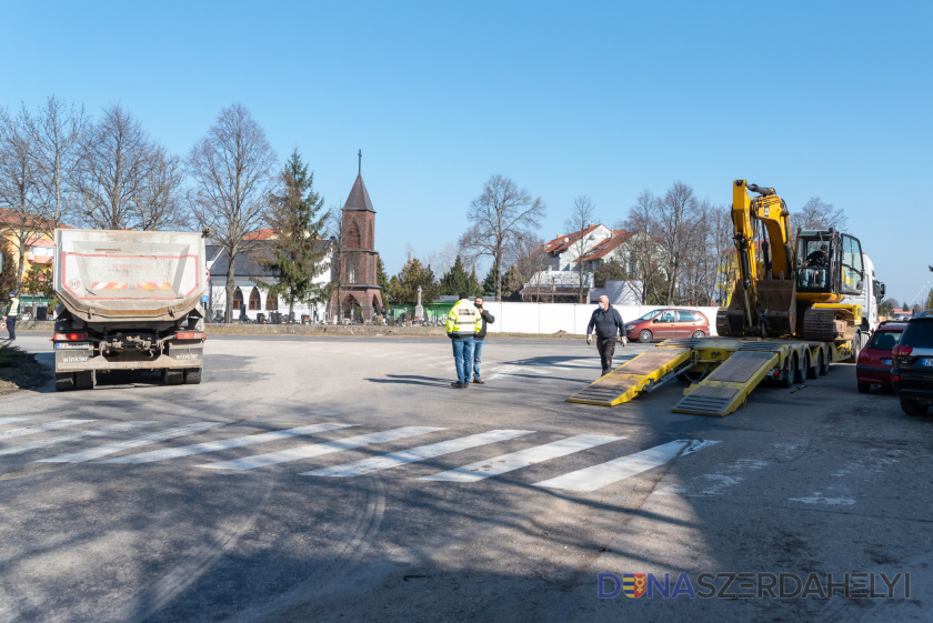 Začala sa výstavba kruhového objazdu Malé Blahovo Dunajskostredský