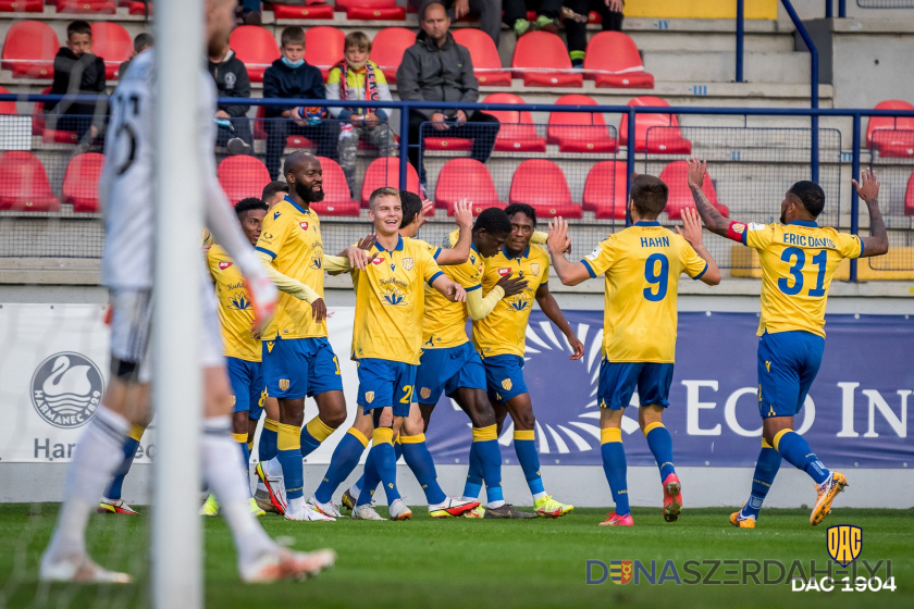 dac1904.sk Reportáž: Ružomberok - DAC 1:2 (0:1)