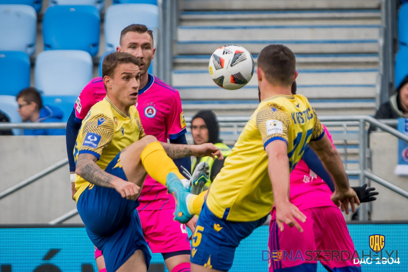 dac1904.sk Reportáž: Slovan - DAC 1904 3:1 (1:0)