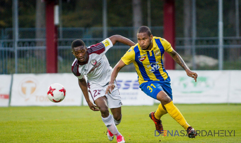 Foto: dac1904.sk Pred zápasom Podbrezová - DAC 1904: Hrdo nosiť dres DAC-u