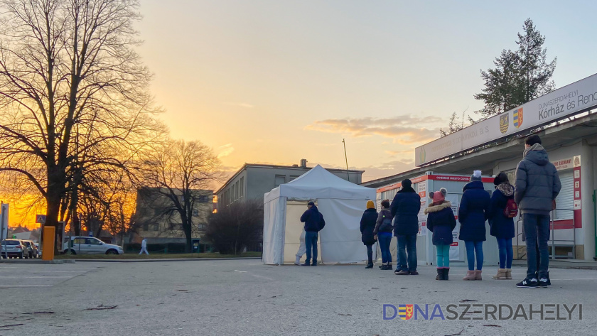 Deti s rodičmi pri návšteve ambulantnej pohotovosti bezplatne otestujú