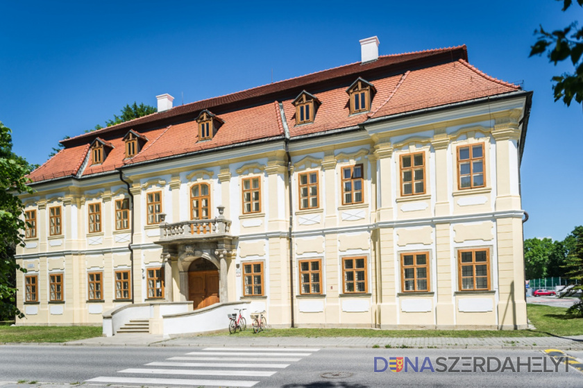 Trnavská župa otvorila všetky kultúrne inštitúcie, od víkendu bude fungovať aj Divadlo Jána Palárika v Trnave