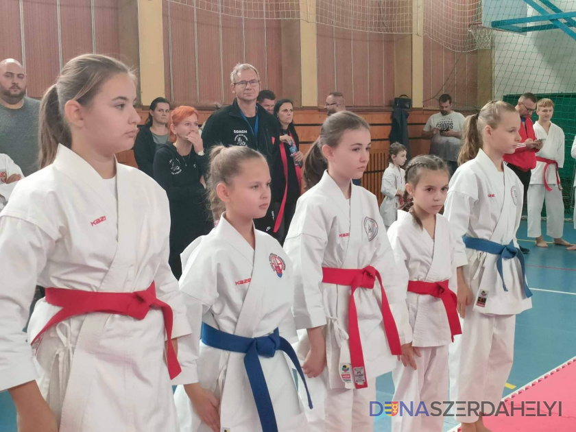 Karate klub IPPON má na konte nové medaily
