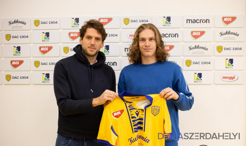 Foto: dac1904.sk Zoran Záhradník hráčom DAC-u
