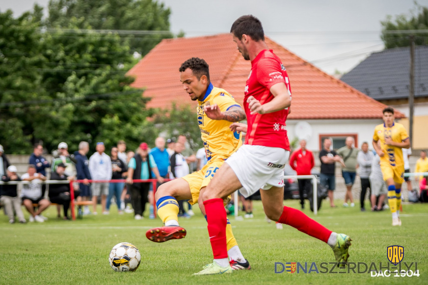 dac1904.sk Riquelme na rok do Győru